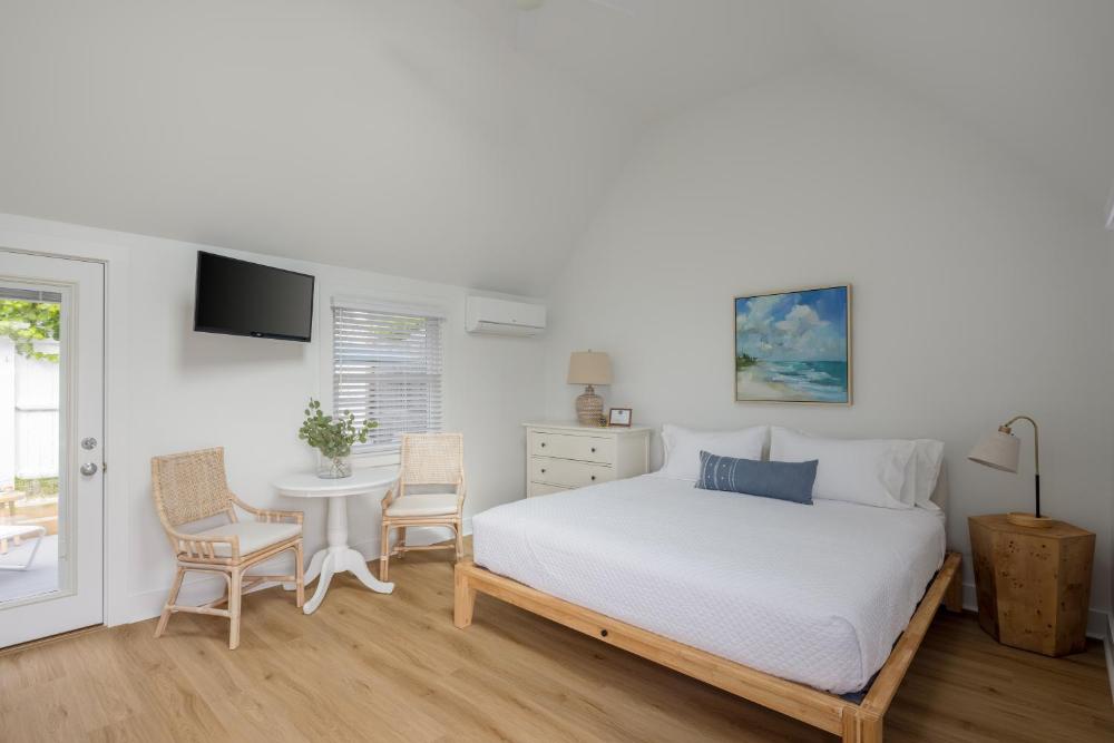 King Room interior